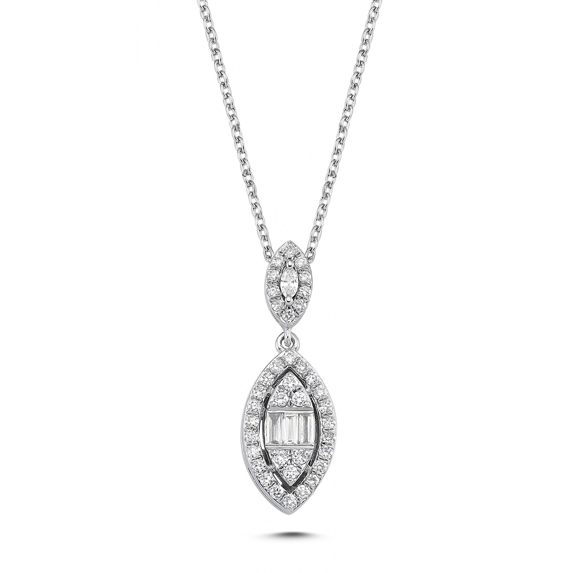 0.38 Karat Baget Taşlı Pırlanta Kolye