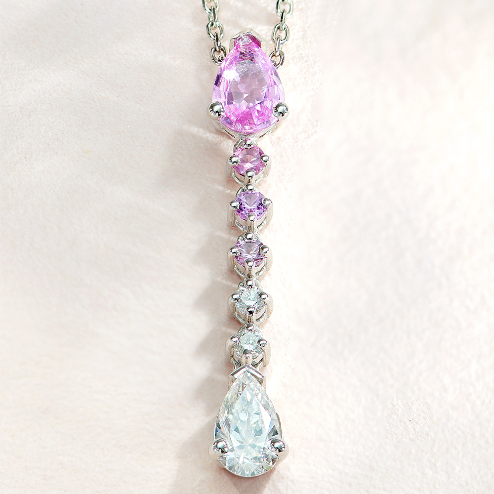 0.71 Karat Pink Sapphire Pırlanta Kolye