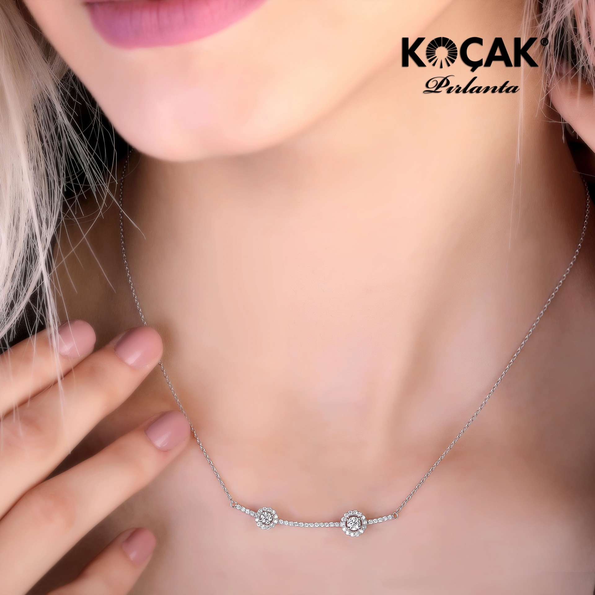 0.46 Karat F SI Pırlanta Kolye