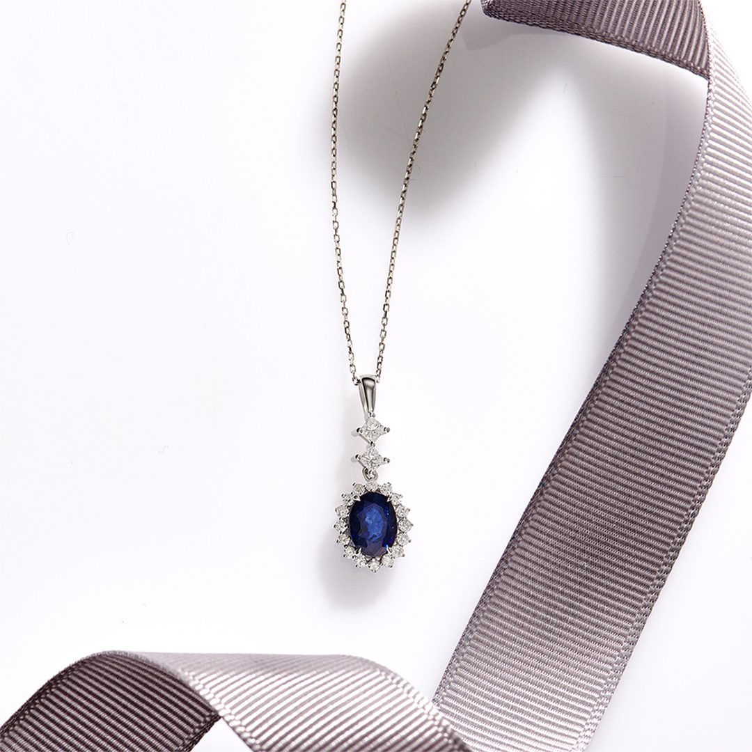 1.94 Karat Safir Taşlı Pırlanta Kolye