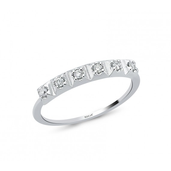 0.13 Carat Diamond Ring