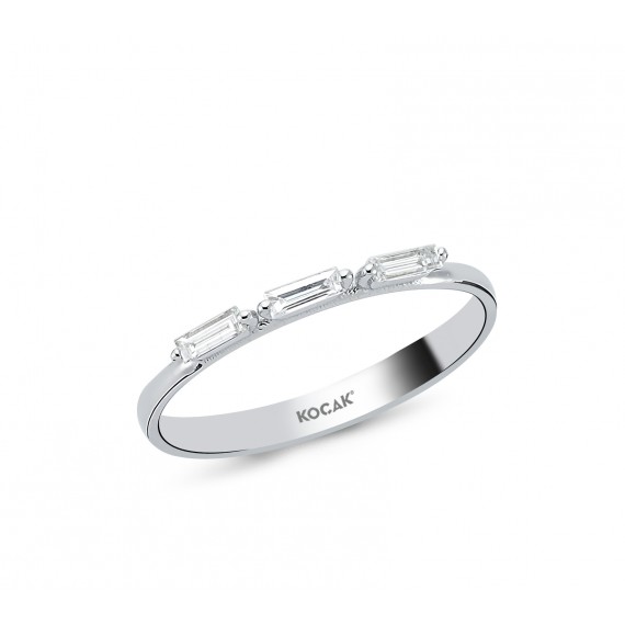 0.16 Carat Baguette Stone-set Diamond Ring