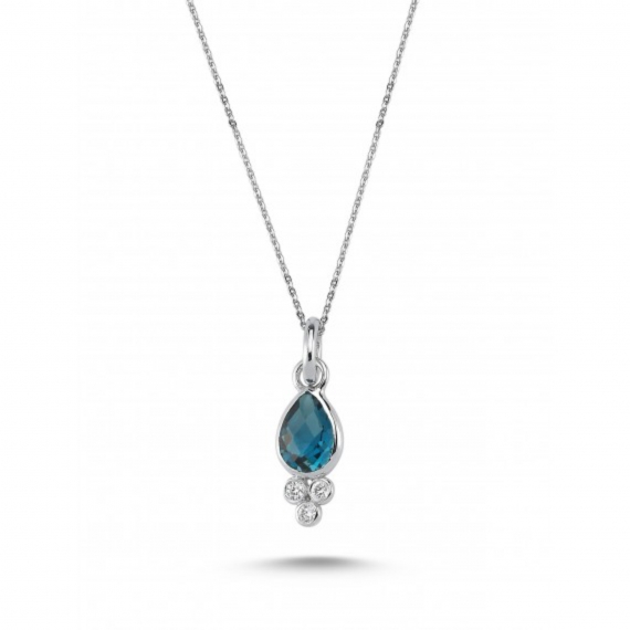 0.72 Carat Diamond Londra Blue Necklace